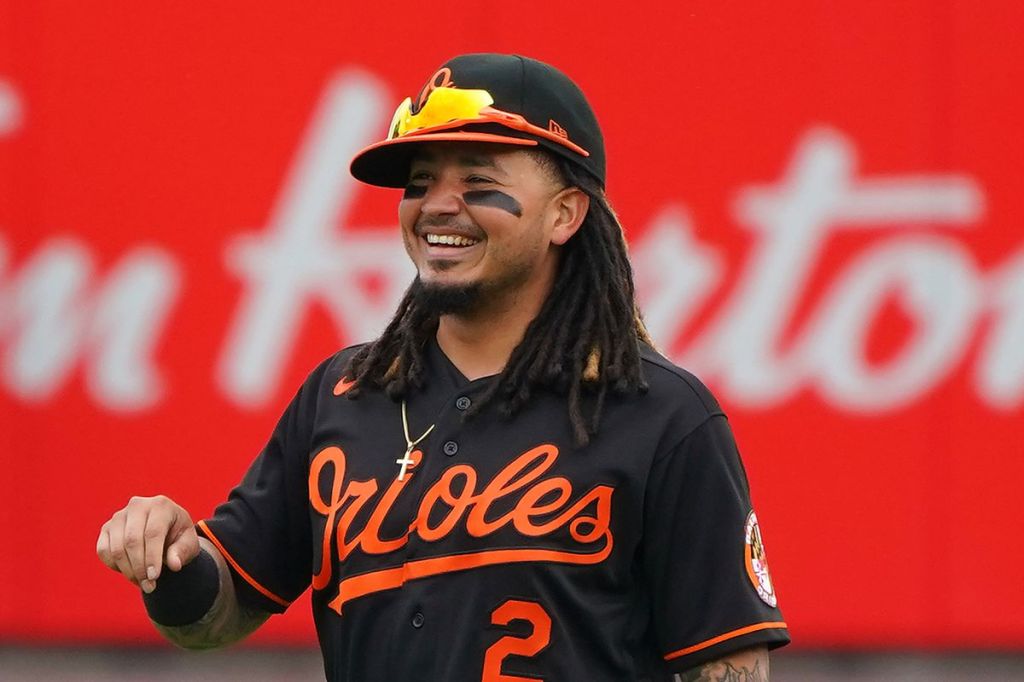 O’s trade SS Freddy Galvis to Phillies for RHP Tyler&nbsp;Burch