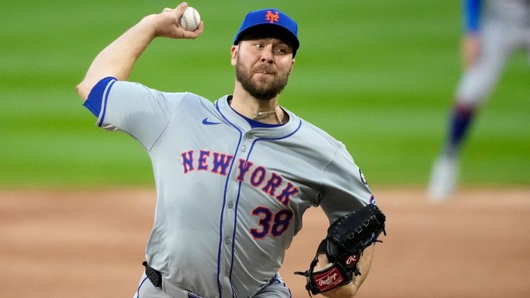 Orioles sign Adrian Houser to minor league&nbsp;deal