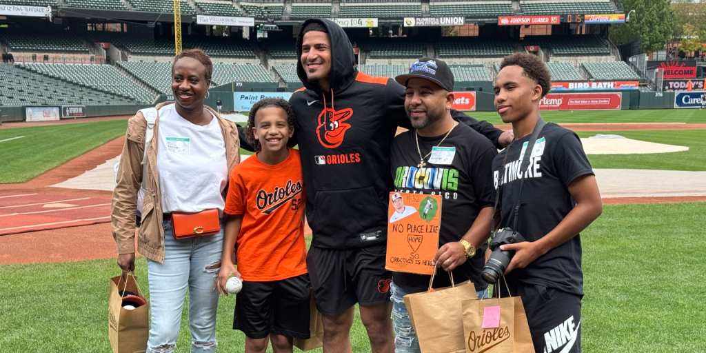 Around the Nest: Season 4, Edition 1 – Luis Vázquez inspires home country of Puerto&nbsp;Rico